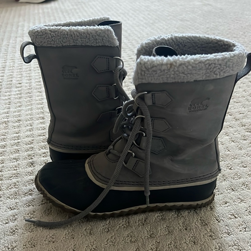 Women’s SOREL Boots, Size 8.5 ❄️